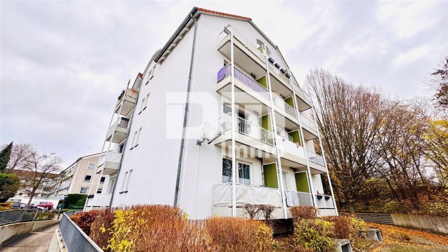 Modernes Einzimmer-Apartment mit Maisonettebereich + PKW-Stellplatz Nähe Uni - Rückansicht